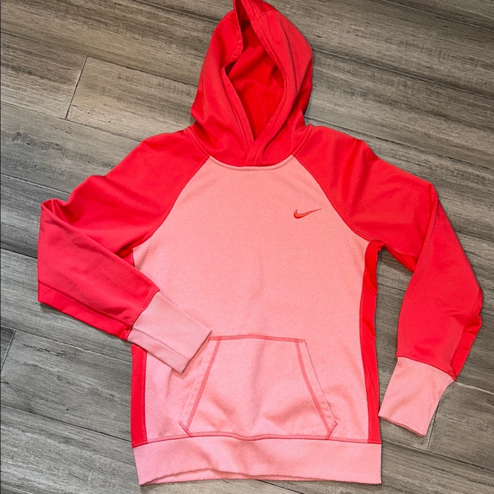 Size Medium Nike Thermafit Vibrant Pink & Coral Hoodie. Nice Condition